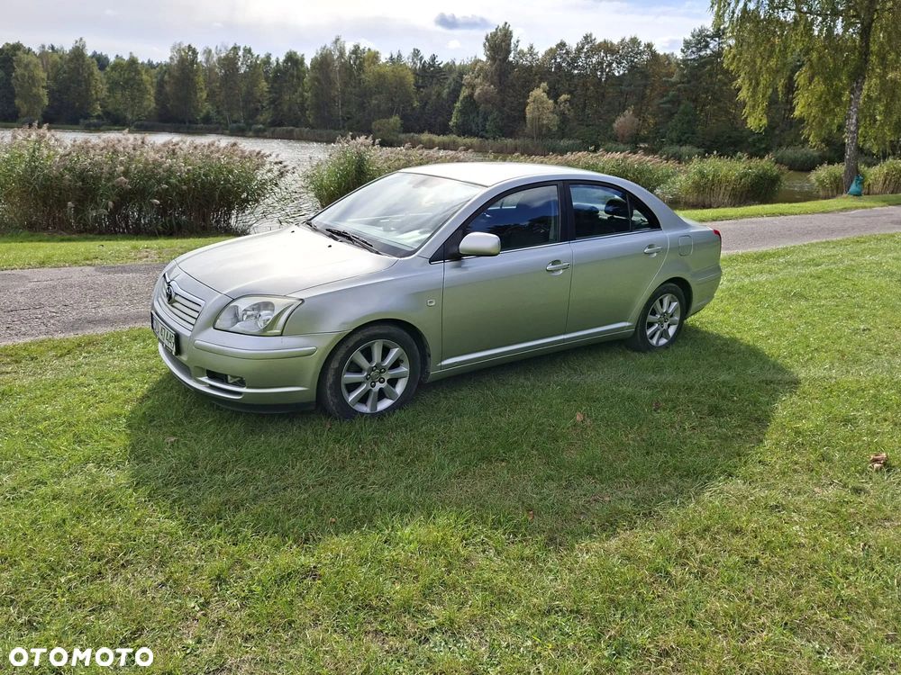 Toyota Avensis 1.8 VVT-i Sol - 5