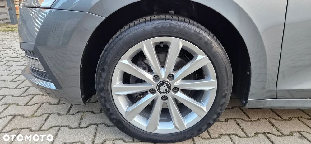 Skoda Octavia 1.5 TSI e-TEC DSG Exclusive - 40