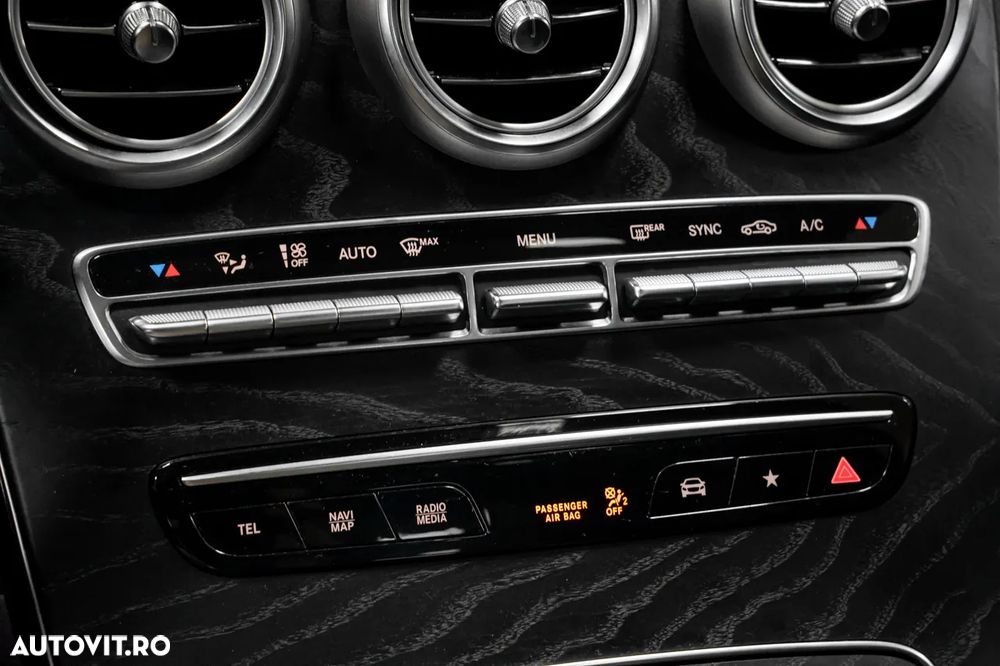 Mercedes-Benz GLC 220 d 4MATIC 9G-TRONIC AMG Line - 35