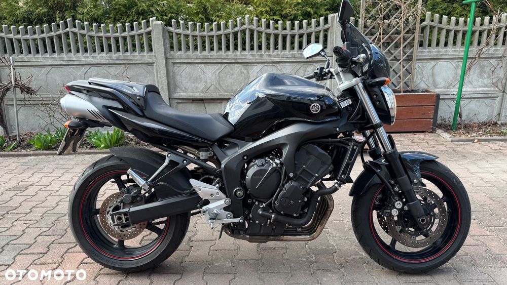 Yamaha FZ6 - 3