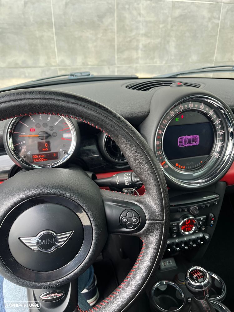 MINI 3 Portas John Cooper Works - 15