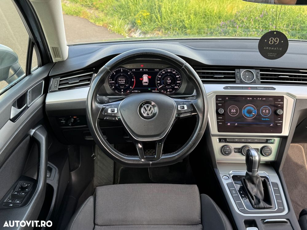 Volkswagen Passat - 6