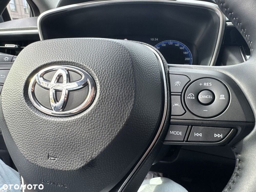 Toyota Corolla - 30
