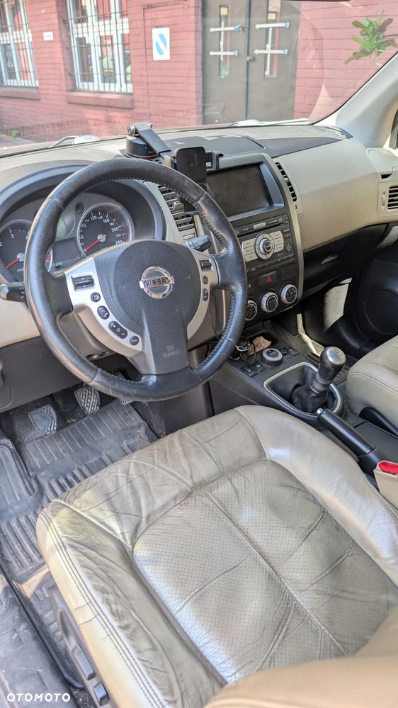 Nissan X-Trail 2.0 dCi LE - 4