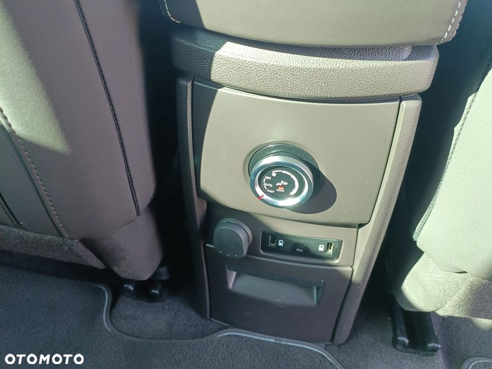 Renault Espace 1.8 TCe Energy Initiale Paris EDC 7os - 16