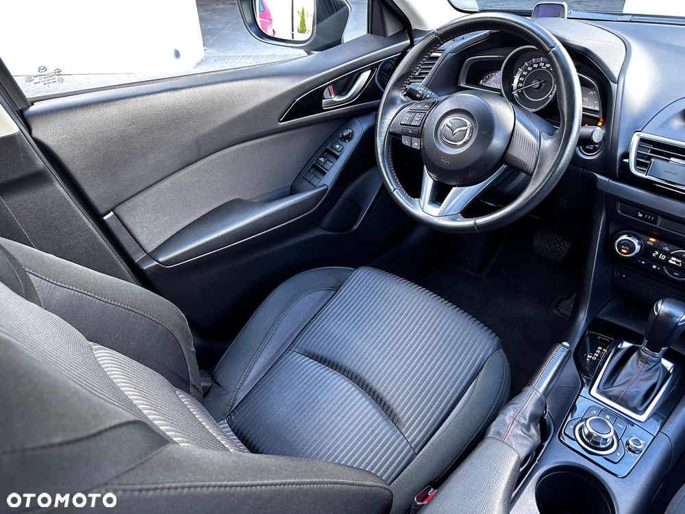 Mazda 3 - 17