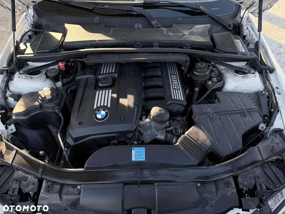 BMW Seria 3 - 17