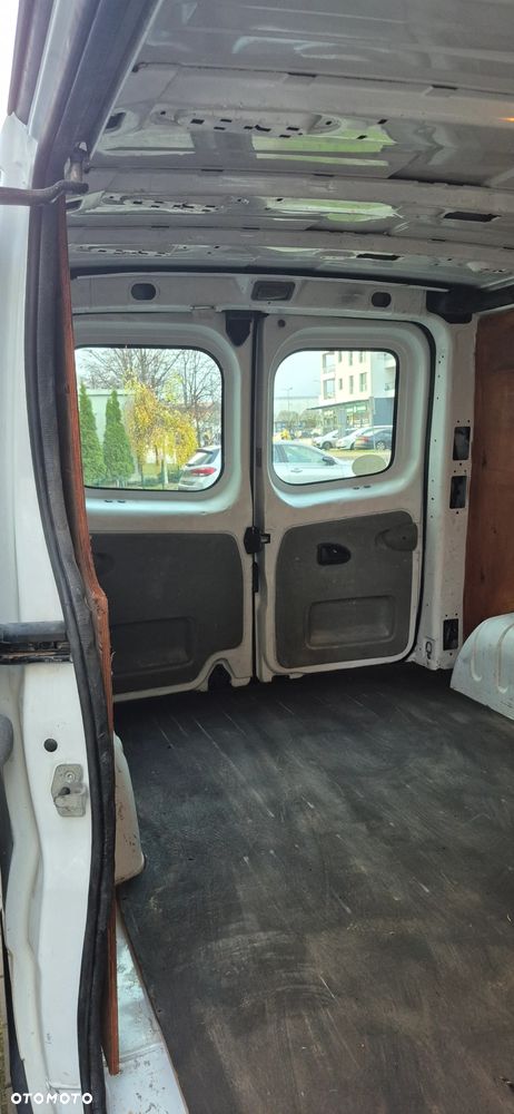 Nissan Primastar - 11