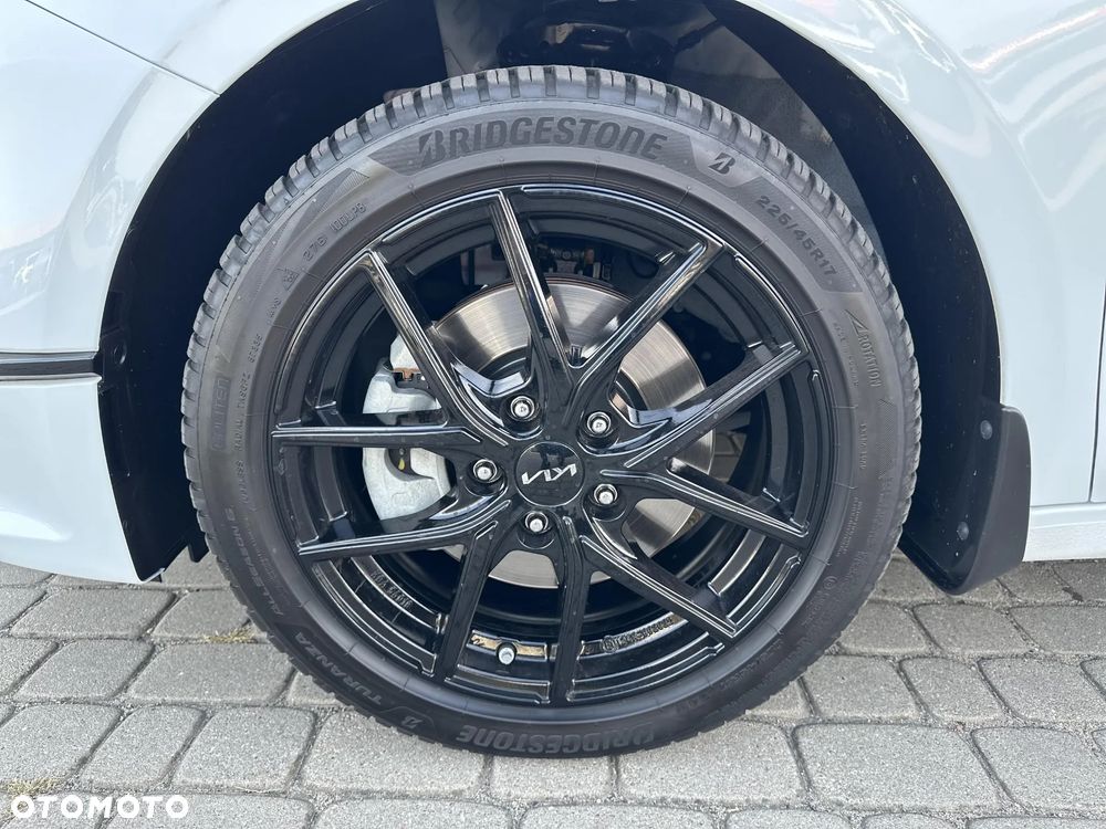 Kia Ceed 1.5 T-GDI Tribute DCT - 17