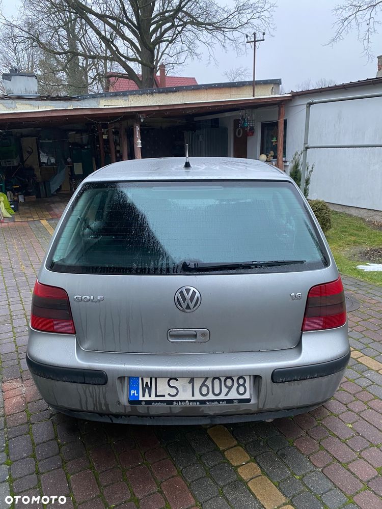 Volkswagen Golf 1.6 Basis - 5