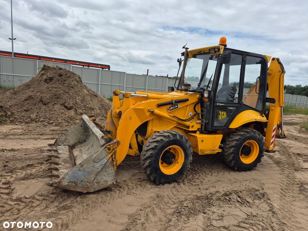 JCB 2cx - 1