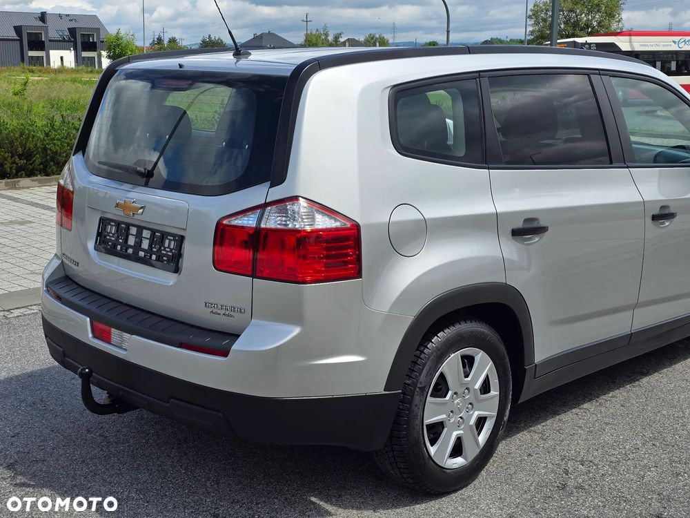 Chevrolet Orlando 2.0 LT - 23