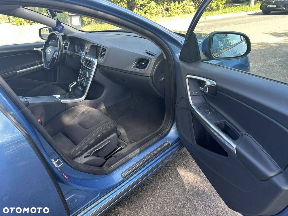 Volvo V60 - 15