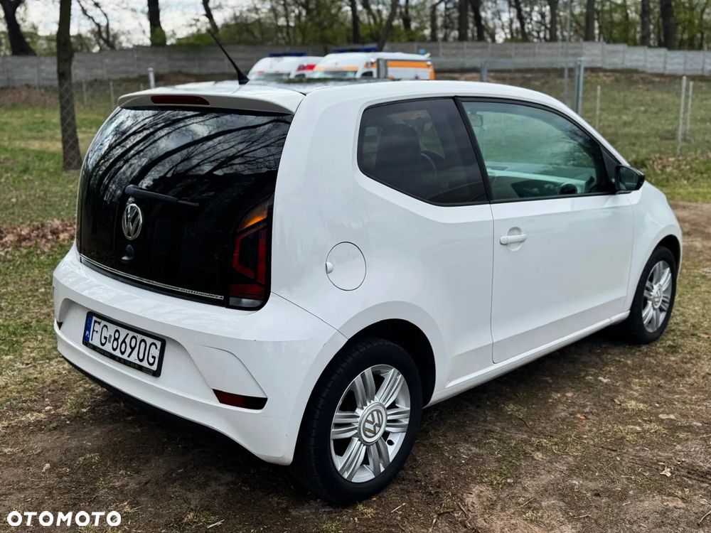 Volkswagen up! - 3