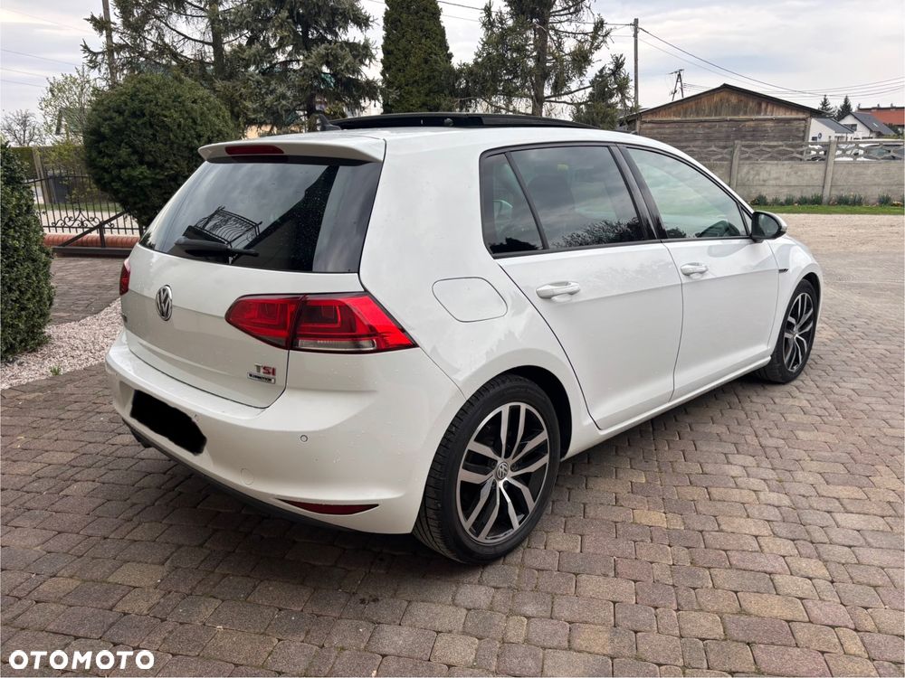 Volkswagen Golf 1.4 TSI ACT BlueMotion Technology DSG Highline - 4