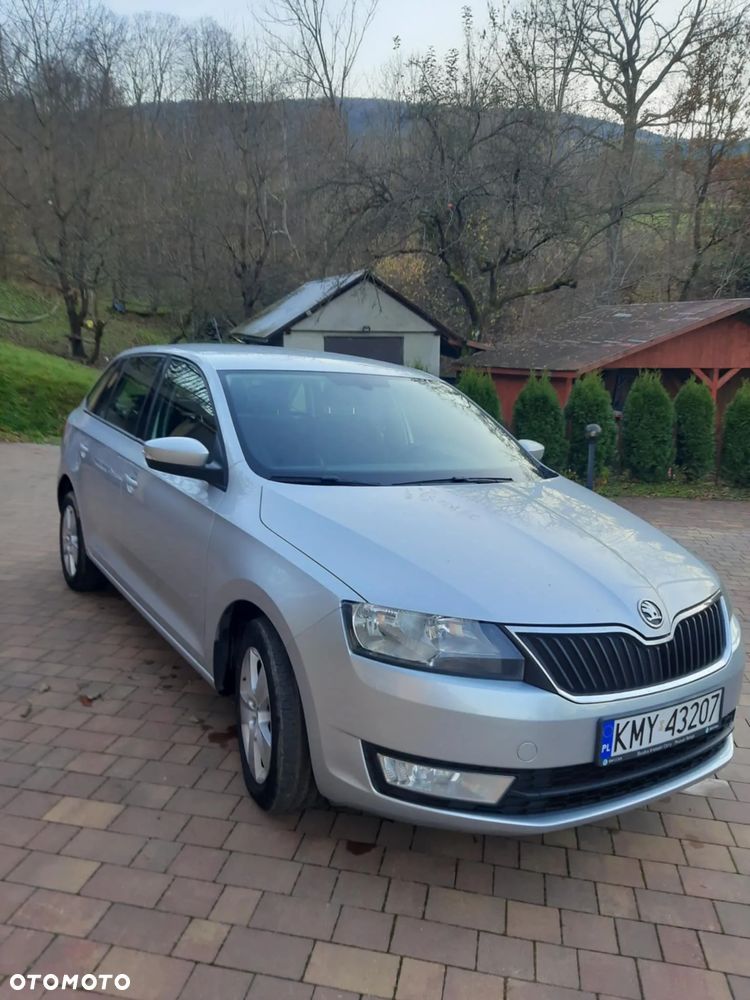 Skoda RAPID 1.6 TDI DPF Style - 4