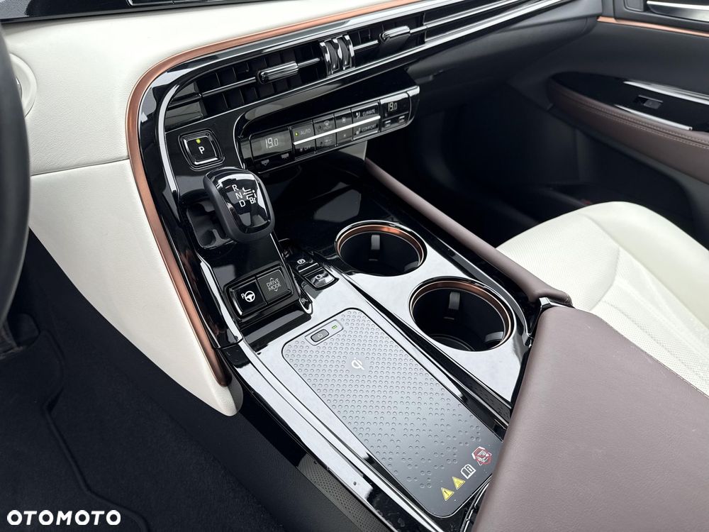 Toyota Mirai Executive - 20