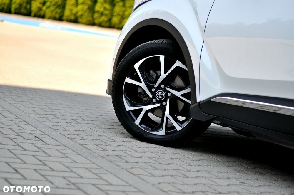 Toyota C-HR - 31