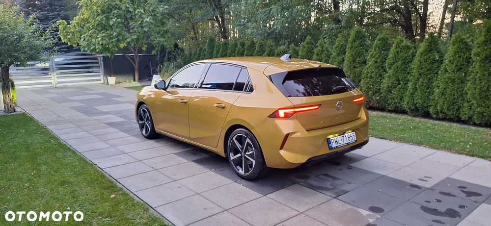Opel Astra 1.2 T Elegance S&S - 6