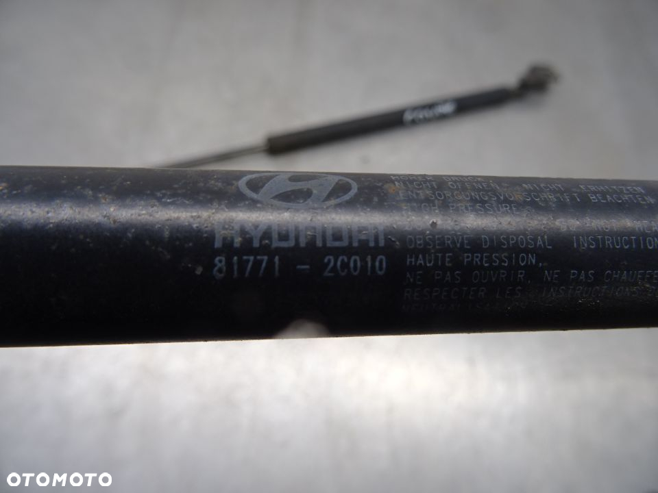 HYUNDAI COUPE II TIBURON 01-06 SIŁOWNIKI KLAPY BAGAŻNIKA 81771-2C010 - 3