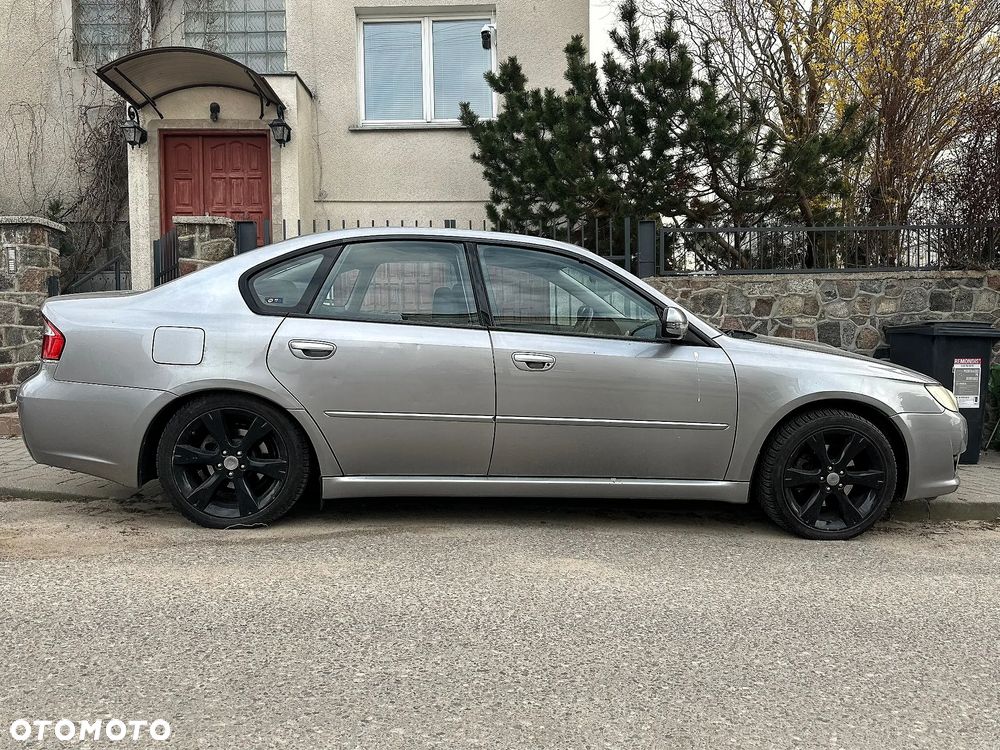 Subaru Legacy 2.0D RC NAV - 16