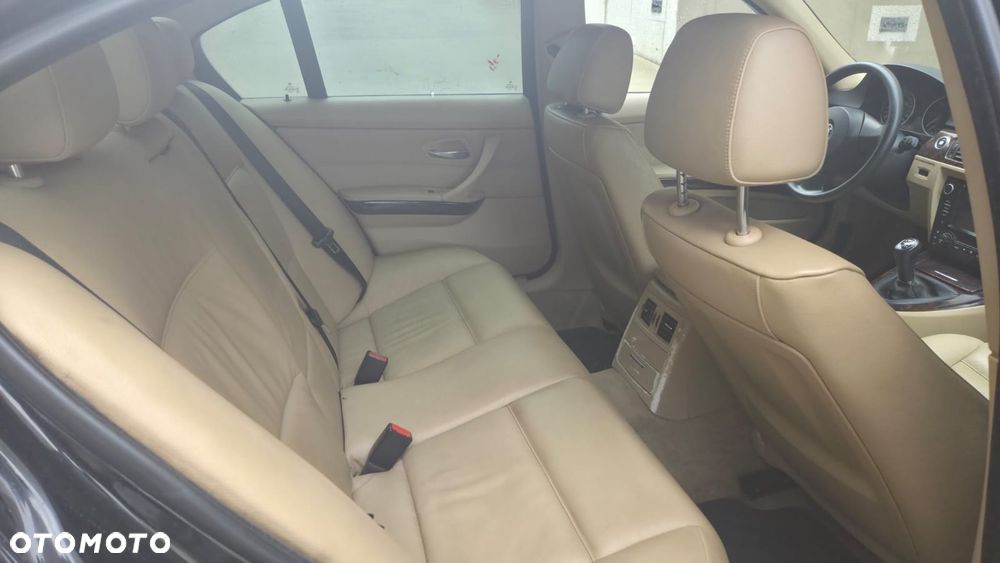 BMW Seria 3 - 8