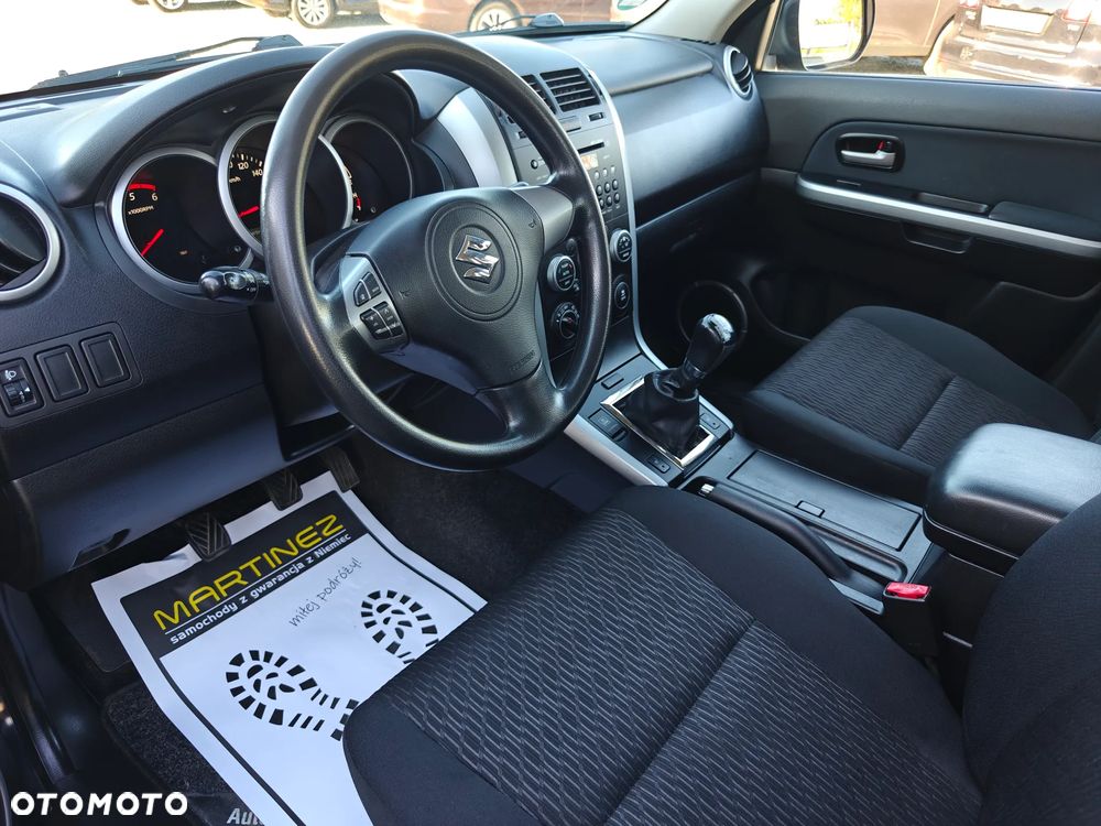 Suzuki Grand Vitara - 17