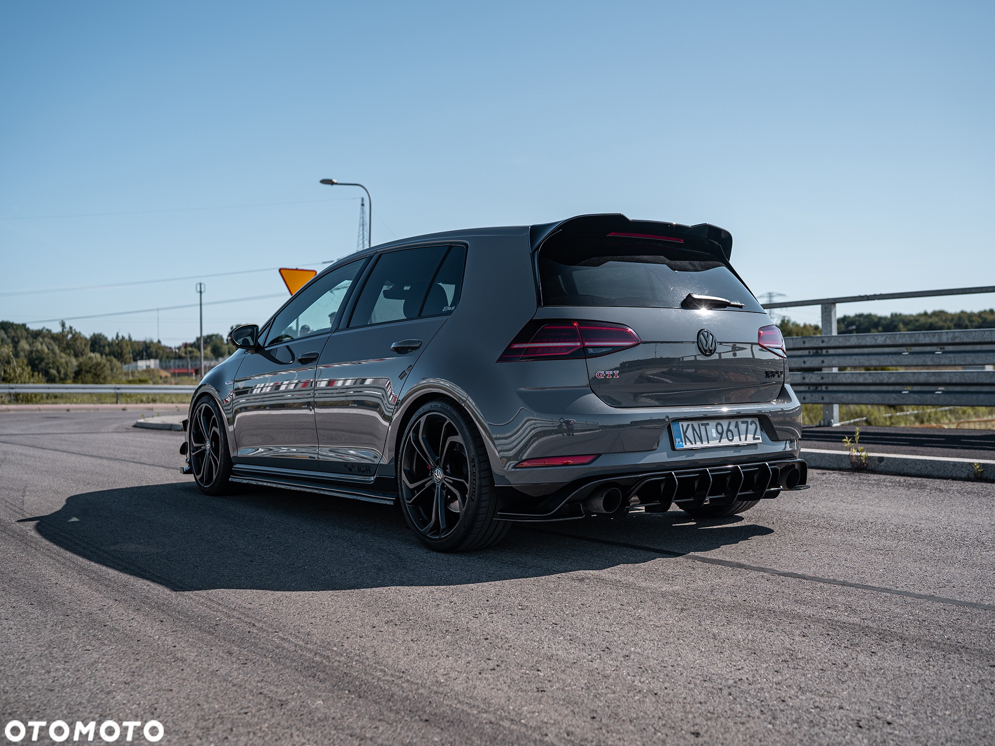 Volkswagen Golf VII 2.0 TSI GTI TCR DSG - 24