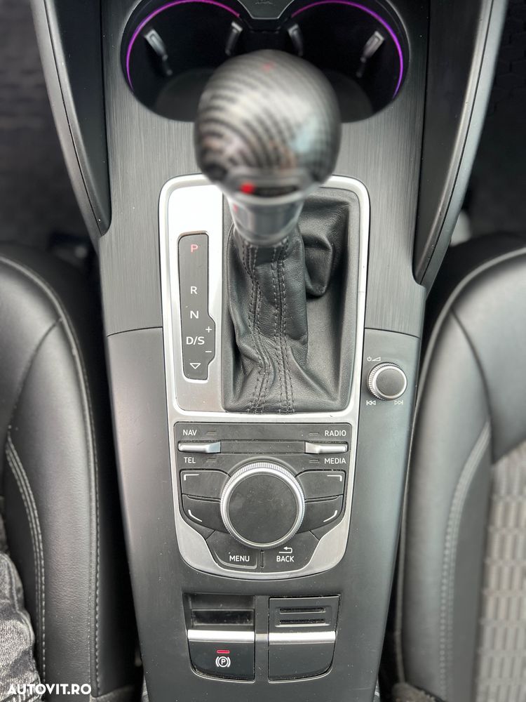 Audi A3 2.0 TDI Stronic Ambiente - 15