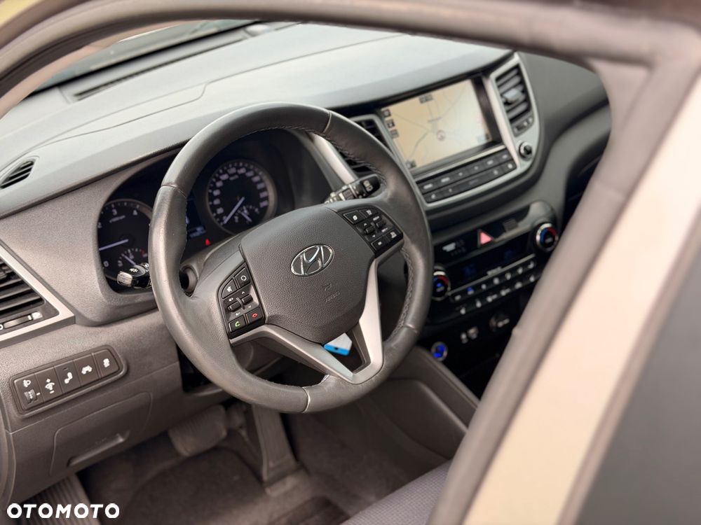 Hyundai Tucson 1.7 CRDI BlueDrive GO Plus 2WD DCT - 15