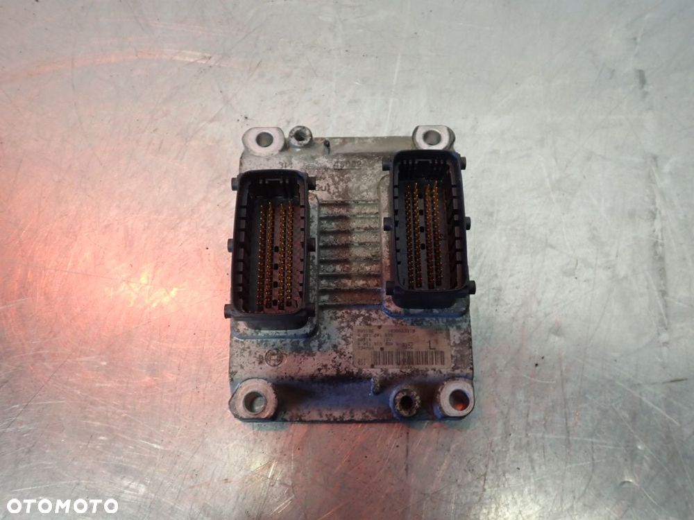 KOMPUTER SILNIKA FIAT BRAVO II     1039S23319 - 1
