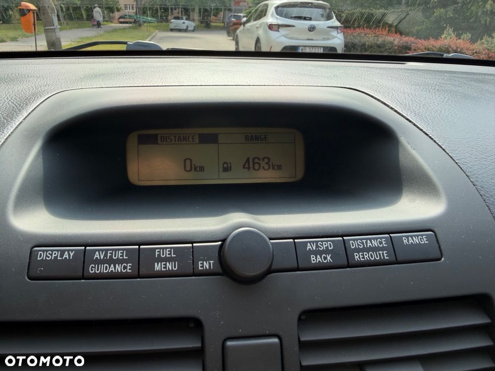Toyota Avensis - 39