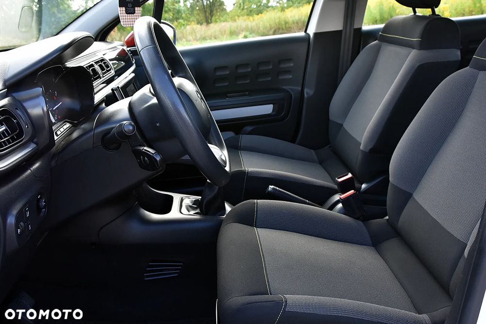 Citroën C3 1.2 PureTech Live - 13