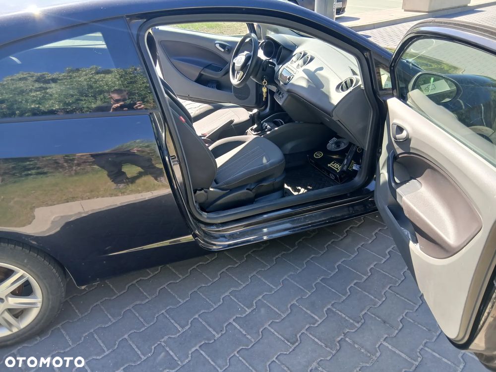 Seat Ibiza SC 1.4 Style - 12
