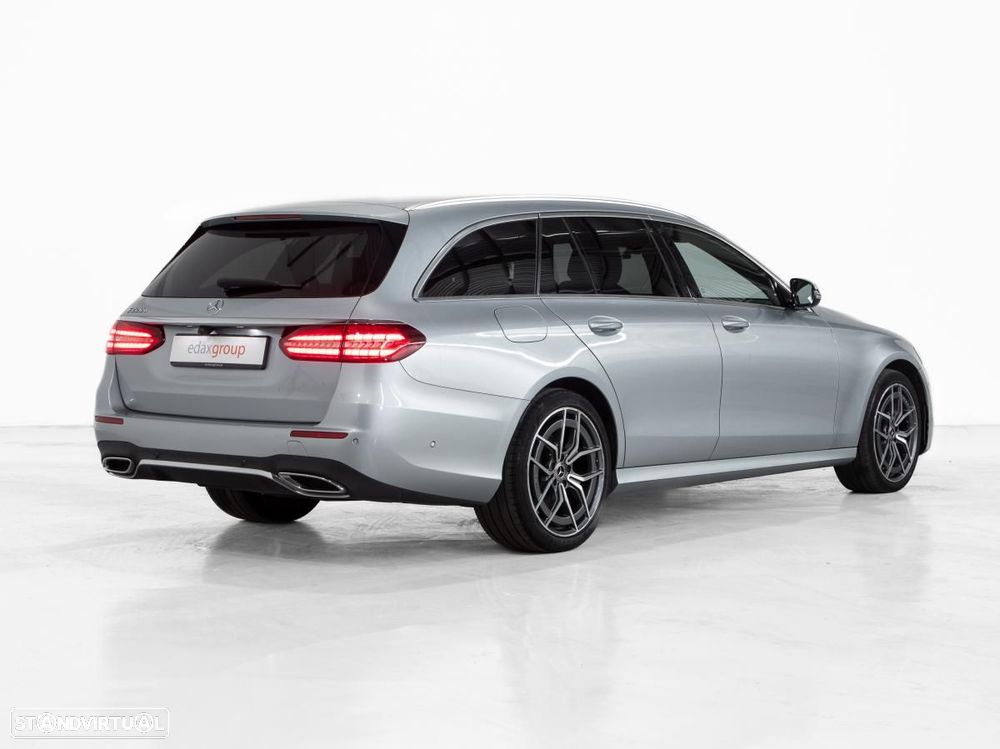 Mercedes-Benz E 220 d AMG 7L - 3