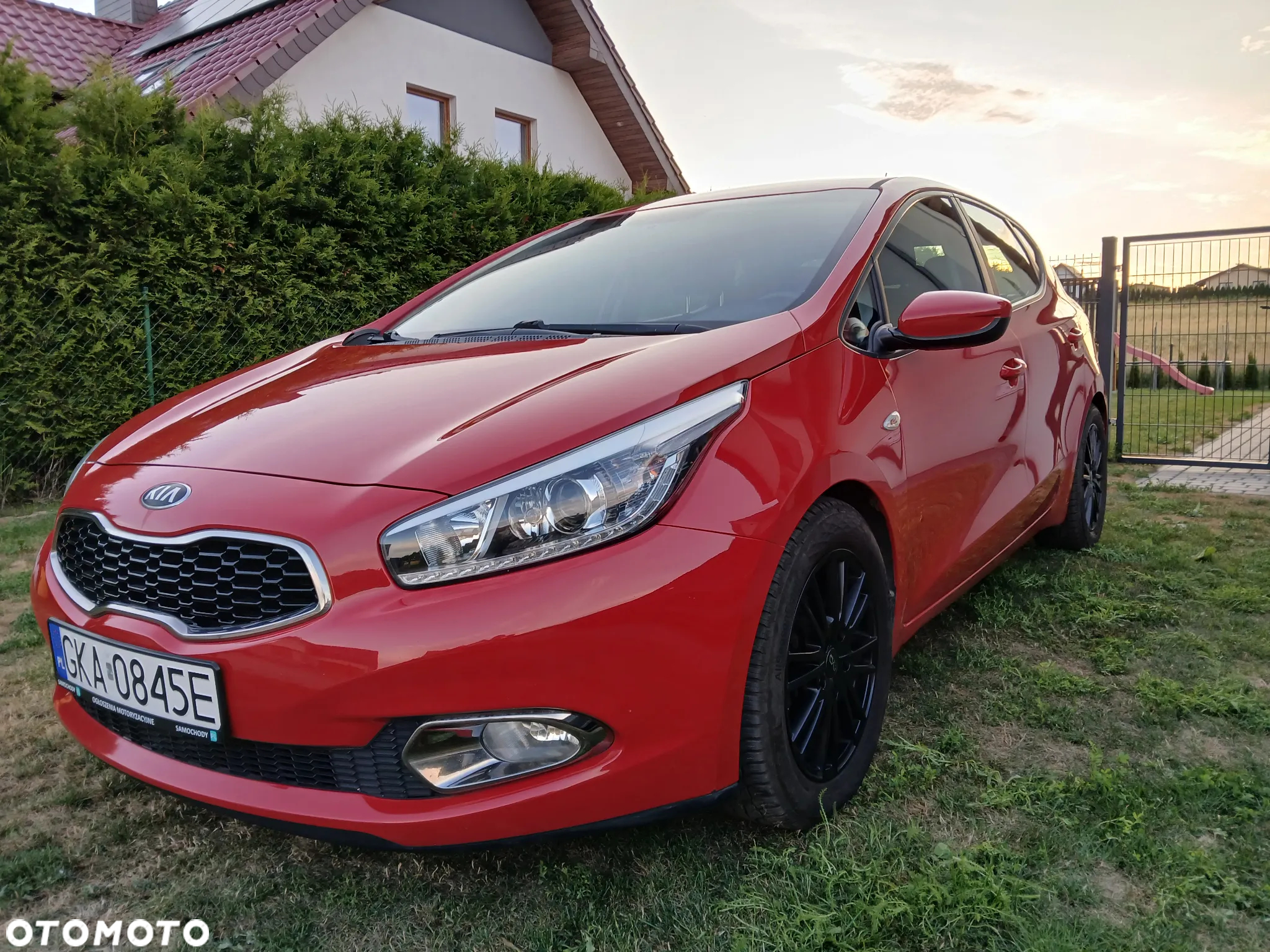 Kia Ceed - 4