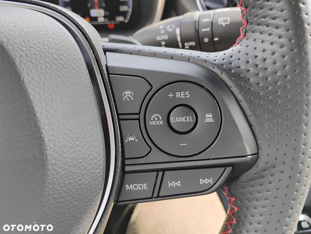 Toyota Corolla 2.0 Hybrid GR Sport Dynamic - 9