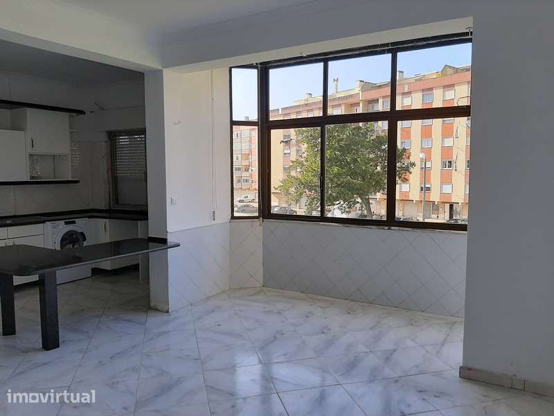 Apartamento em Sintra, Rio de Mouro - Grande imagem: 3/17