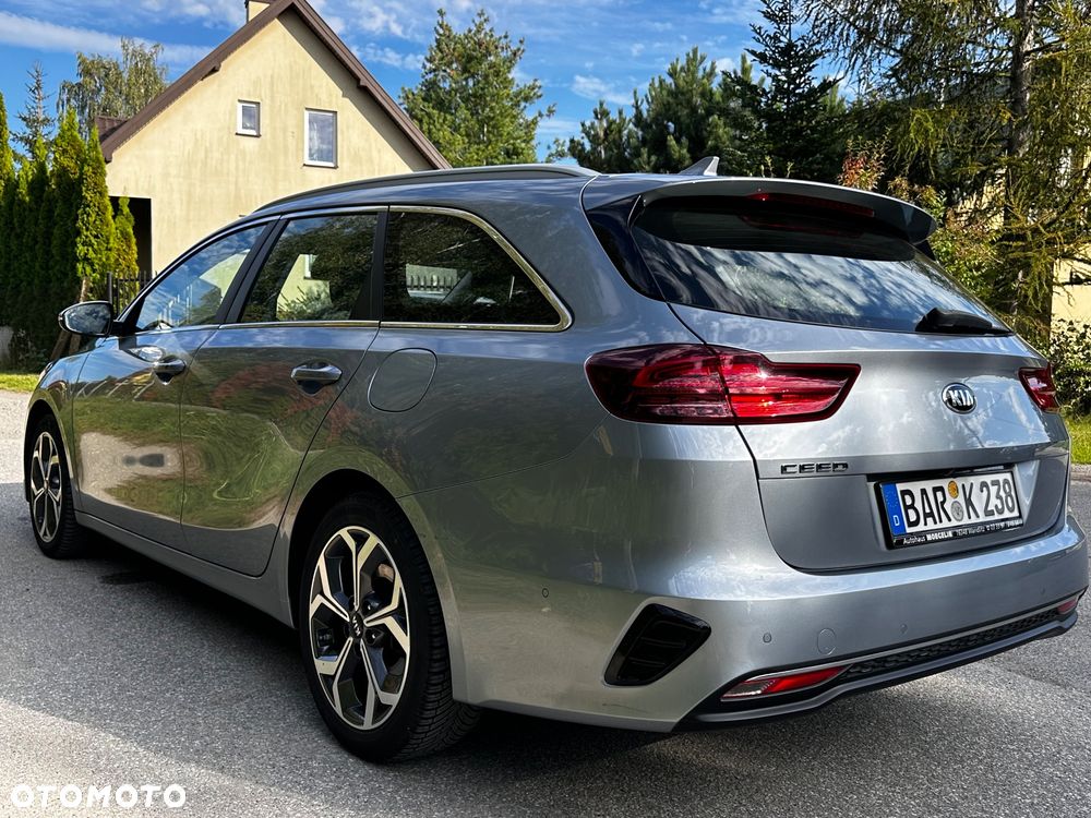 Kia Ceed 1.6 CRDi DCT Platinum Edition - 14