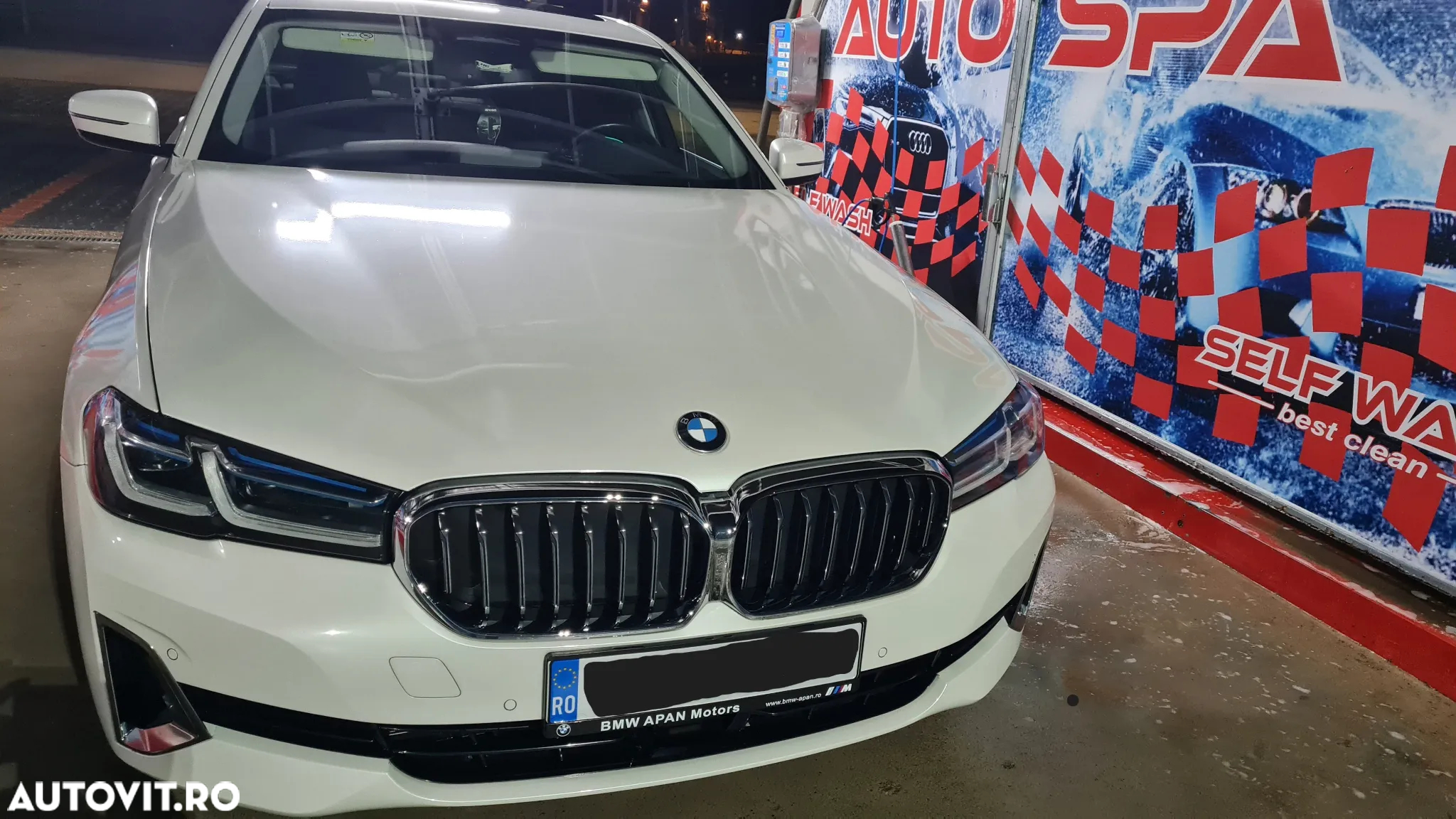 BMW Seria 5 520d xDrive AT MHEV - 10