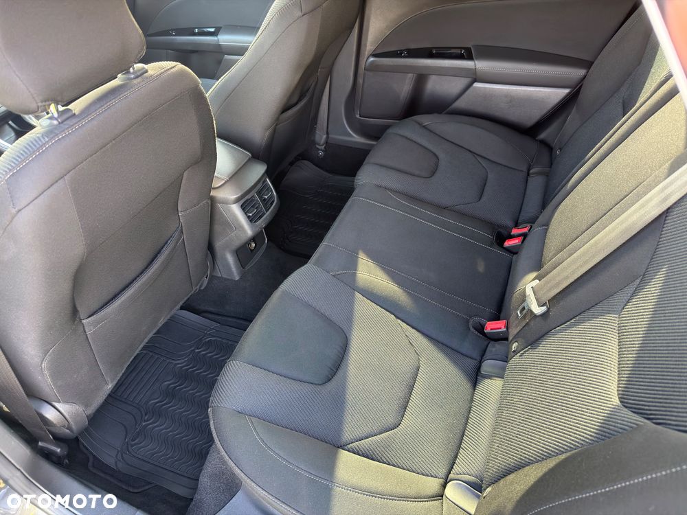 Ford Mondeo - 16