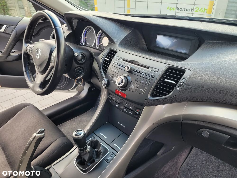 Honda Accord 2.0 Comfort - 12