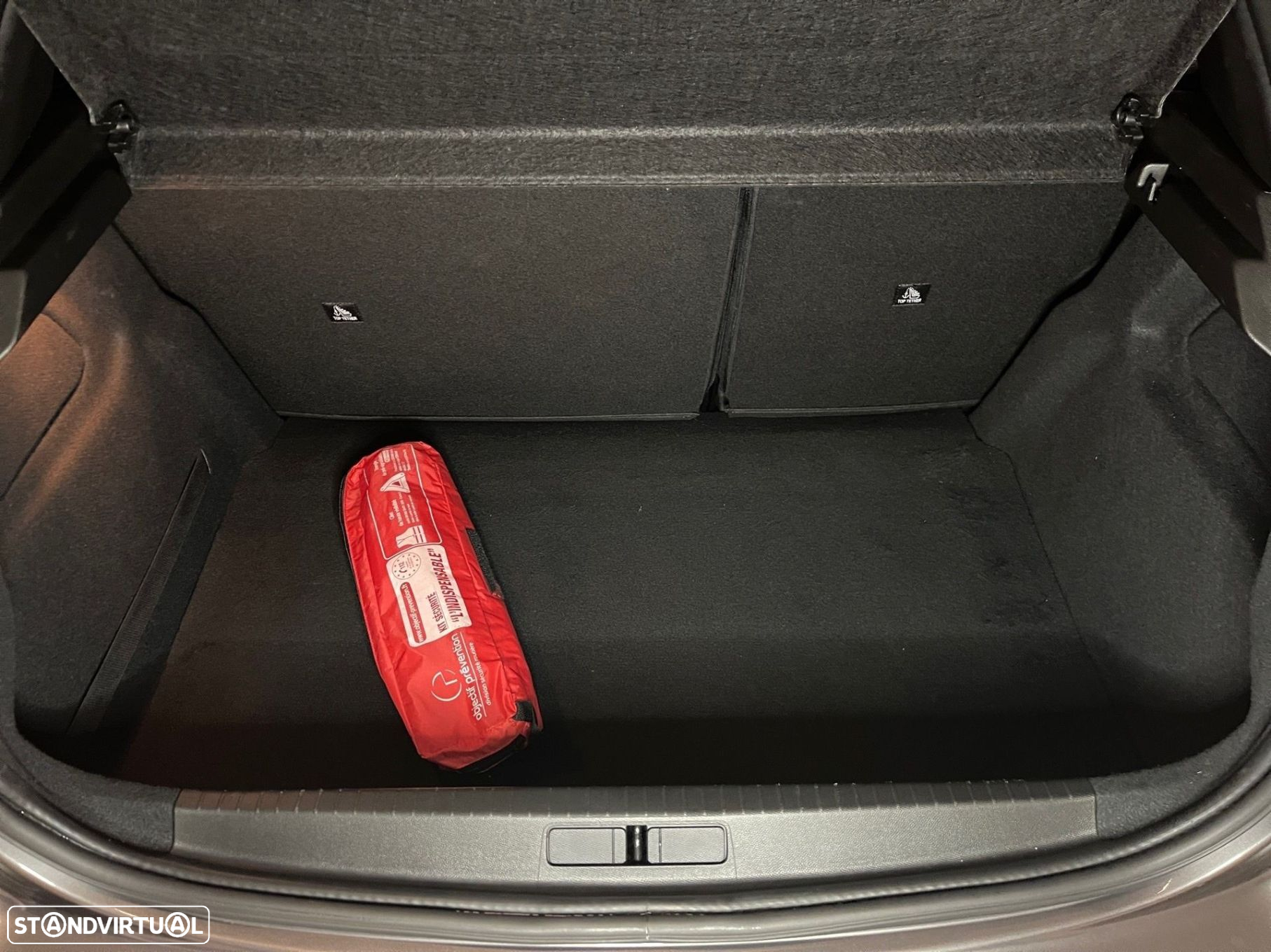 Peugeot 208 PureTech 130 EAT8 GT - 35