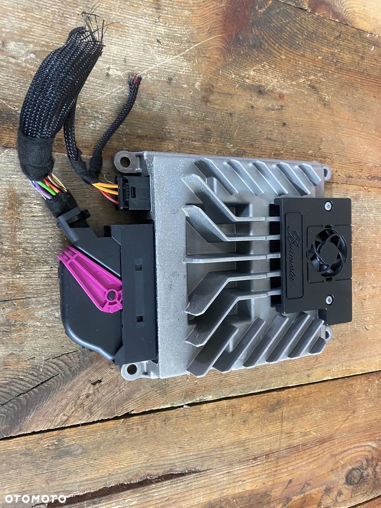 MERCEDES 205 222  wzmacniacz A 2229004511 - 1