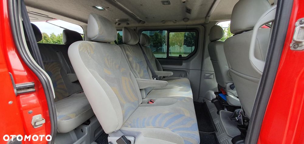 Renault Trafic Passenger Expression - 18