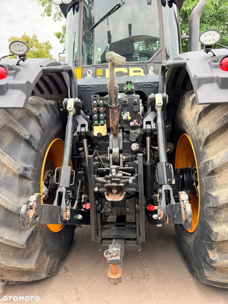 JCB Fastrac 8330 - 17