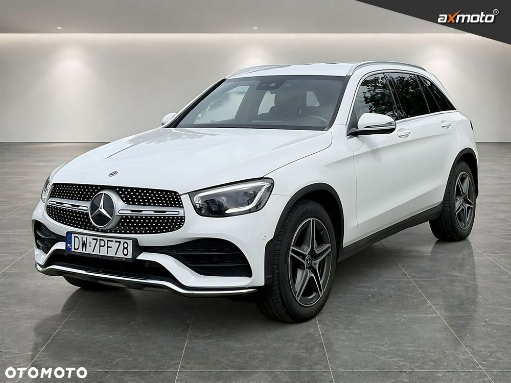 Mercedes-Benz GLC - 1