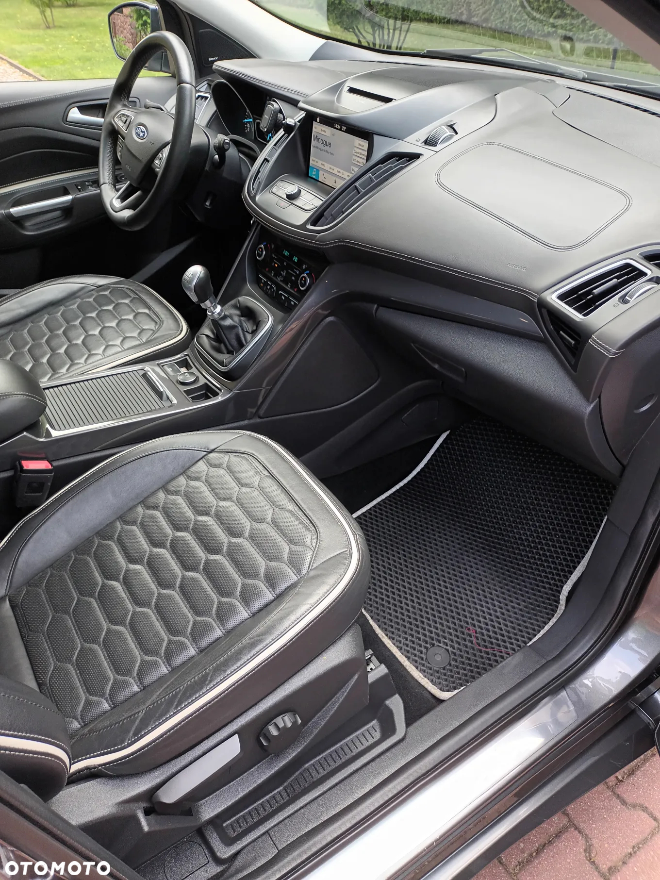 Ford Kuga Vignale 1.5 EcoBoost FWD ASS - 10