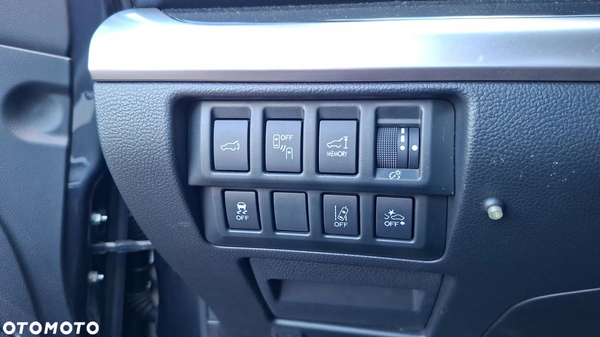 Subaru Outback 2.0D Exclusive Lineartronic - 31