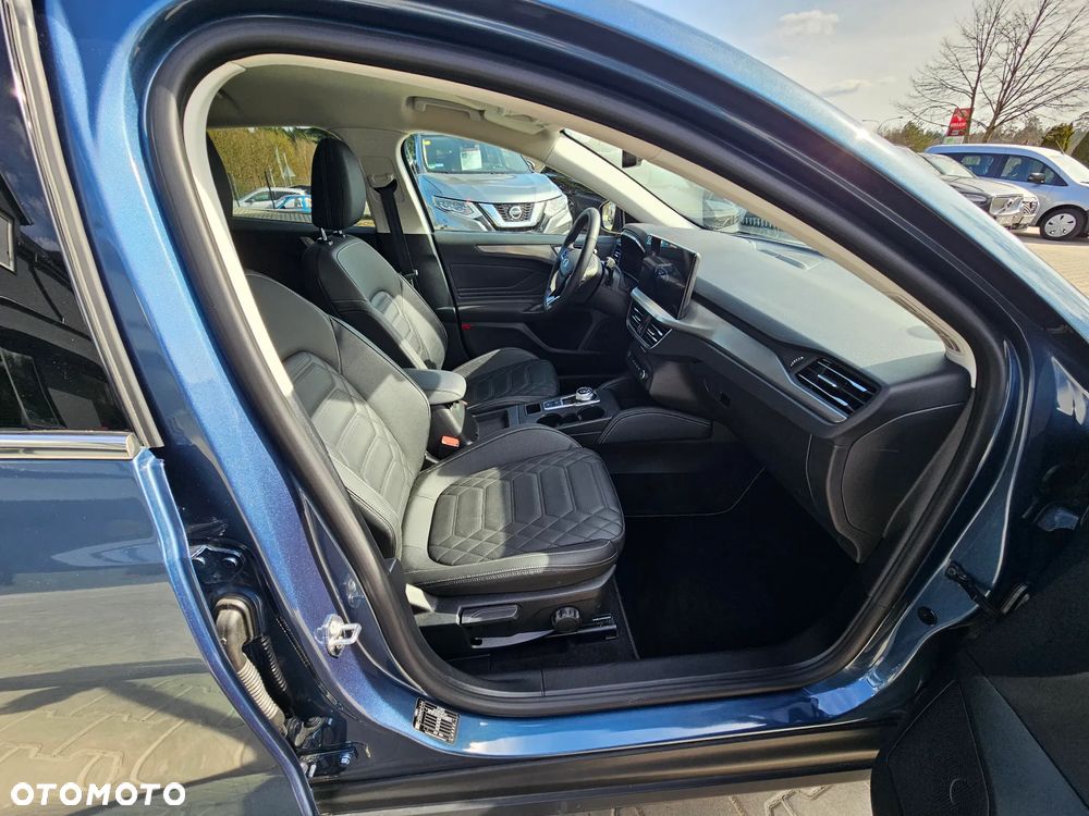 Ford Focus 1.5 EcoBlue STart-Stopp-System TITANIUM X - 21